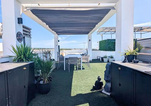 Apartment in El Raso