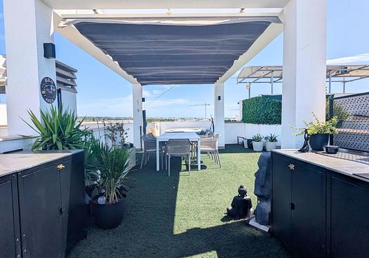 Apartment in El Raso