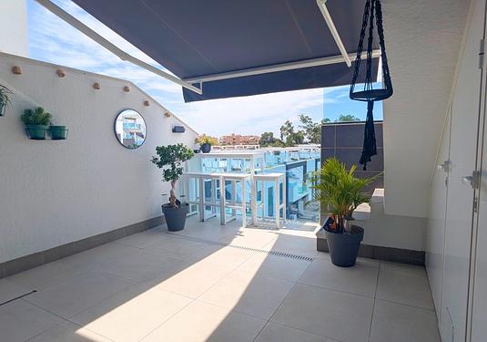 Apartment in El Raso