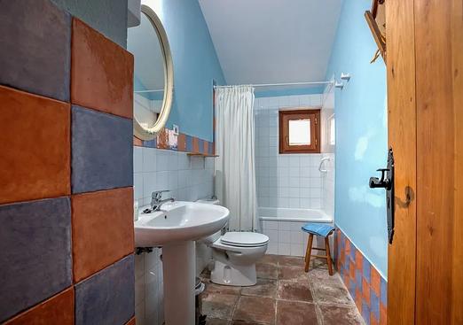 Town house in Cortes De La Frontera
