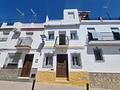 Semi detached penthouse in Cortes De La Frontera