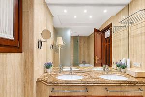 thumb 9
