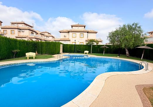 Town house in Cabo Roig