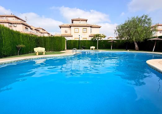 Town house in Cabo Roig
