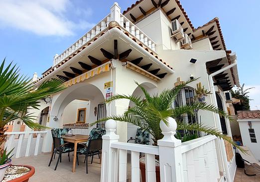Town house in Cabo Roig