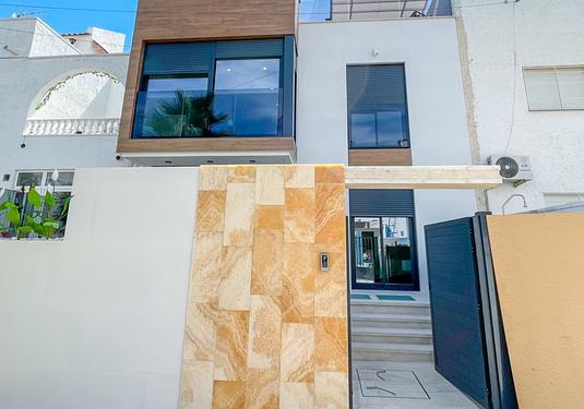 Town house in Torrevieja