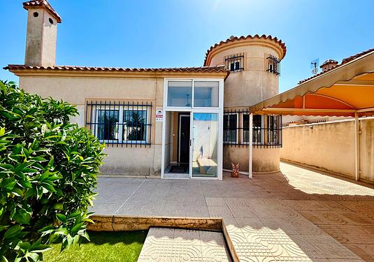 Villa in Torrevieja
