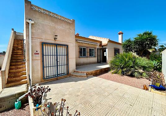 Villa in Torrevieja
