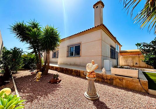 Villa in Torrevieja