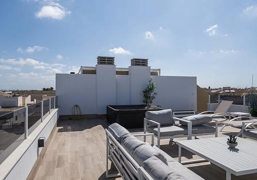 Penthouse penthouse in Pilar de La Horadada