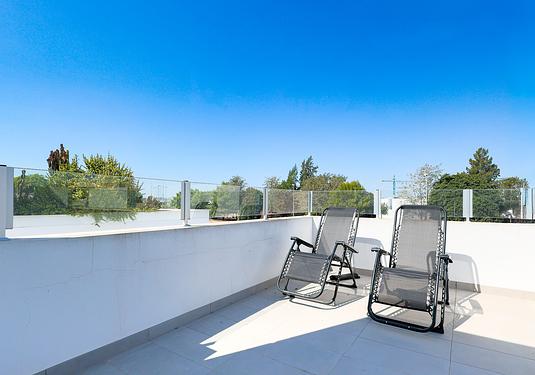 Semi detached in Dolores