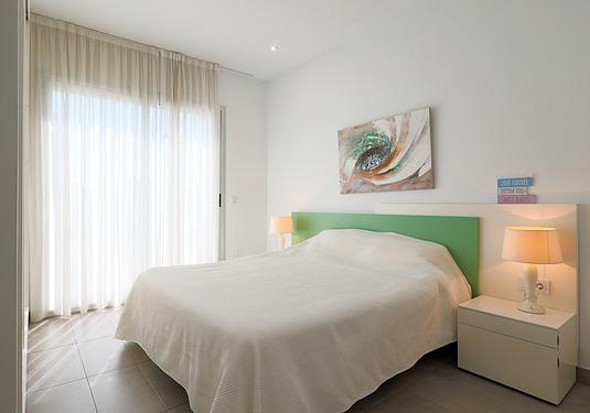 Semi detached in Dolores