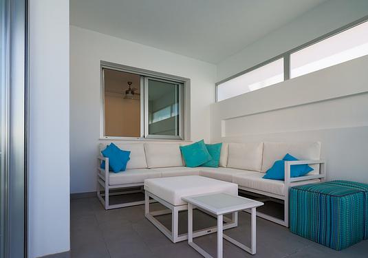 Semi detached in Dolores