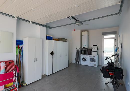 Semi detached in Dolores