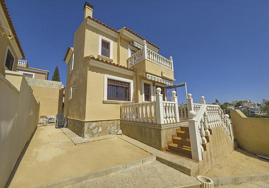 Villa in Villamartin