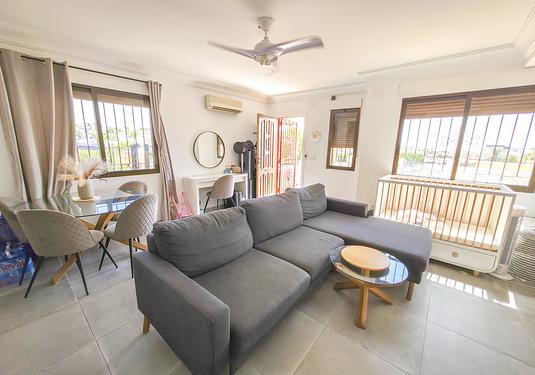 Villa in Villamartin