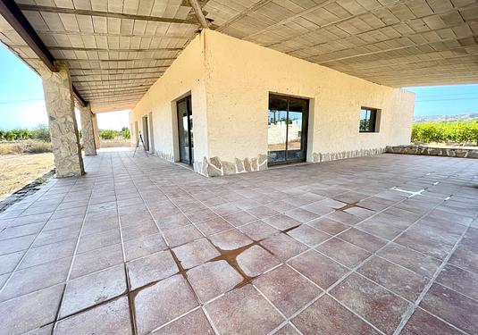 Country house in Elche