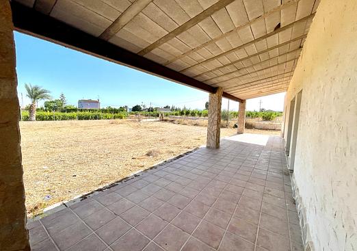 Country house in Elche
