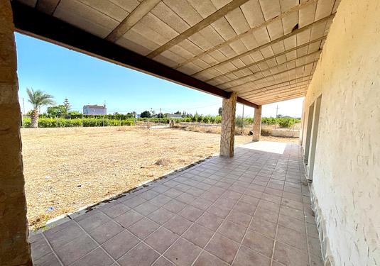 Country house in Elche