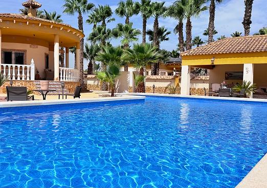 Villa in Catral