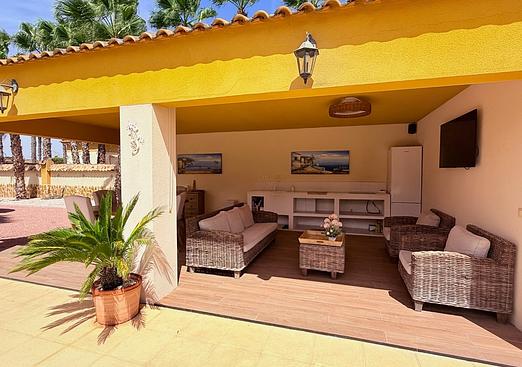 Villa in Catral