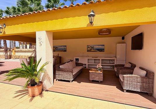 Villa in Catral