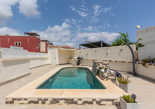 Apartment in Orihuela Costa