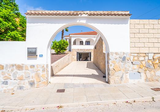 Villa in Los Balcones