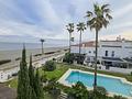 Town house in Casares Playa