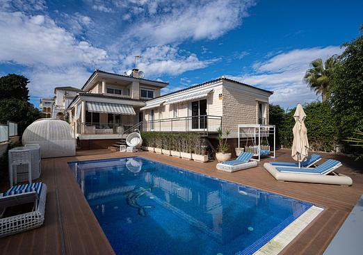 Villa in La Mata