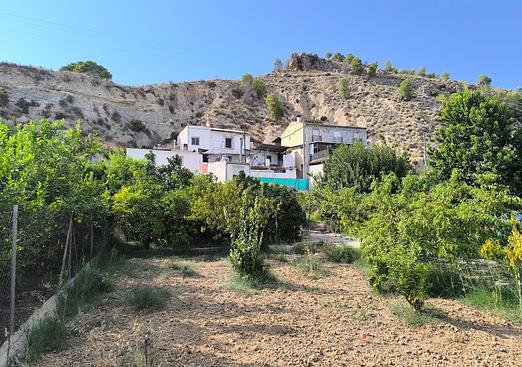 Property in Abaran