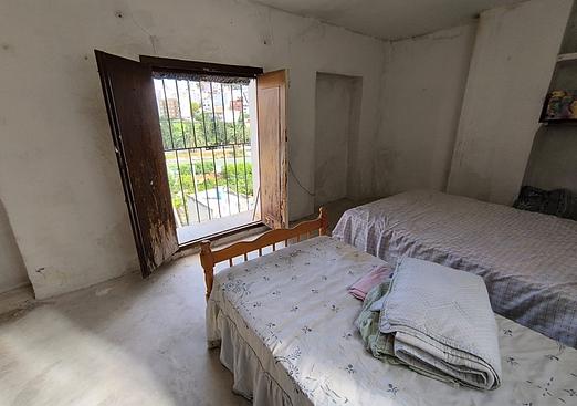 Property in Abaran