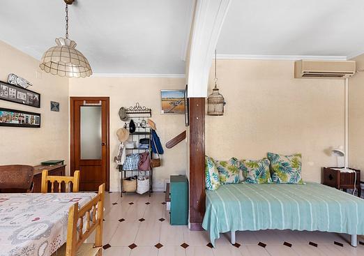 Town house in La Mata