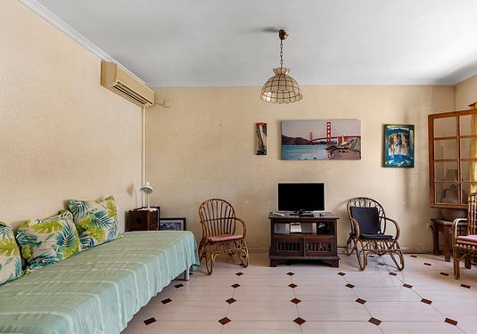 Town house in La Mata