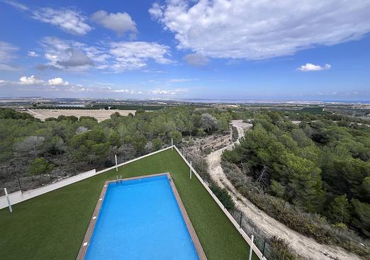 Apartment in San Miguel de Salinas