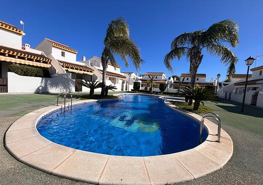 Town house in Torre de La Horadada