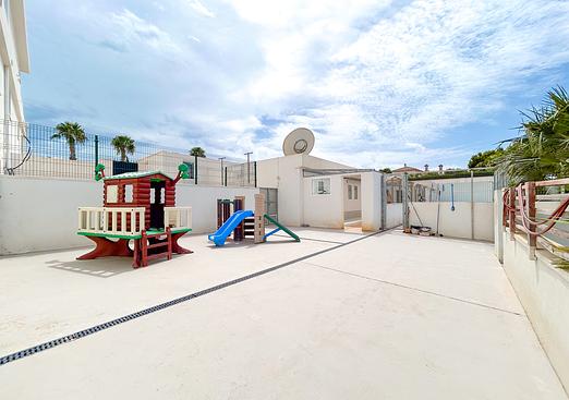 Villa in Los Montesinos