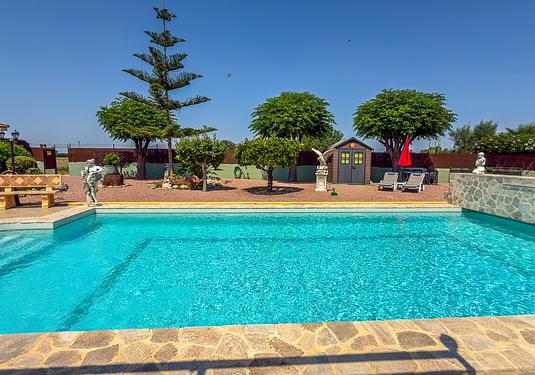 Villa in Catral