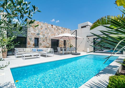 Villa in Algorfa