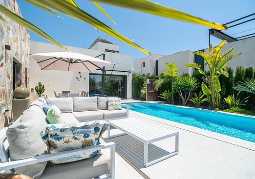 Villa in Algorfa