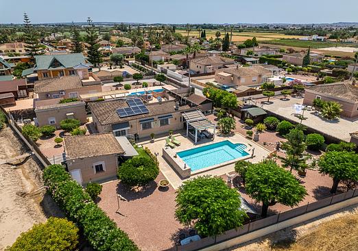 Villa in Catral