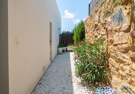 Villa in Algorfa