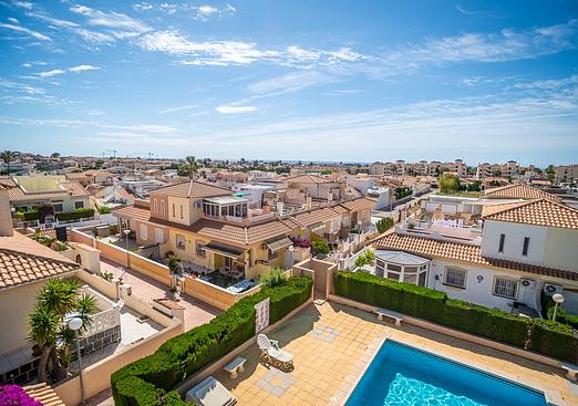 Apartment in Alicante