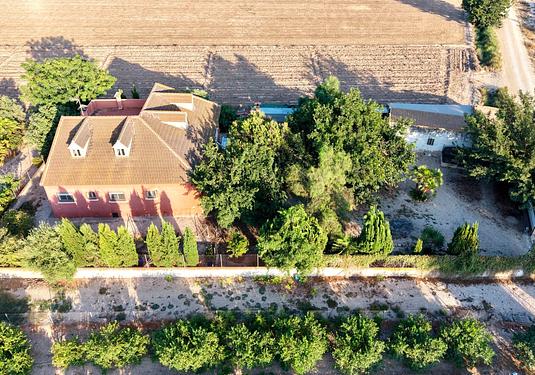 Country house in Catral