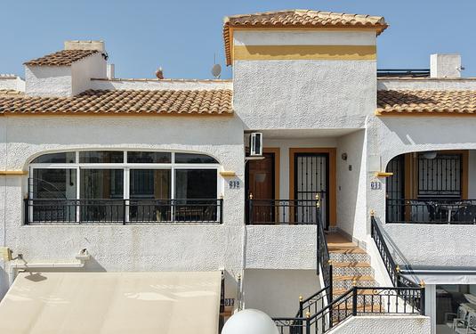 Apartment in Vistabella Golf Entre Naranjos