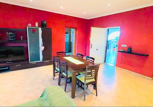 Country house in Catral