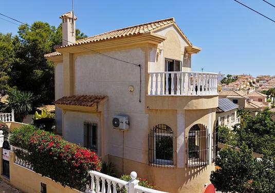 Villa in Orihuela Costa
