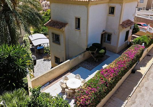 Villa in Orihuela Costa