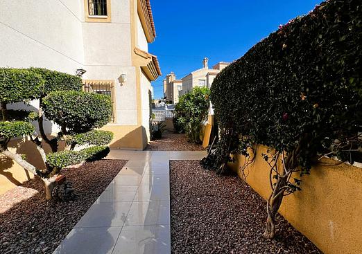 Villa in Orihuela Costa
