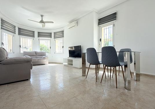 Villa in Orihuela Costa